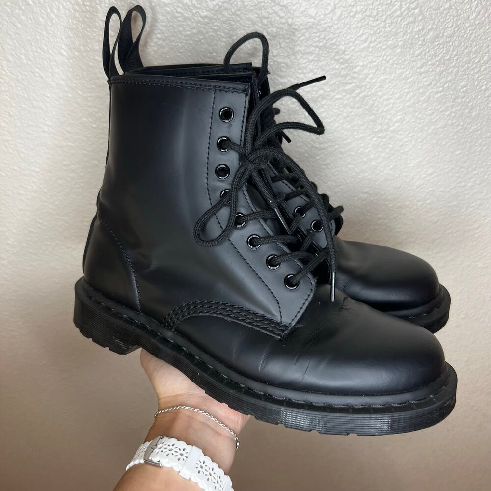 Dr. Martens 1460 Mono black smooth leather lace up boots Ladies 10 men 9 UNISEX